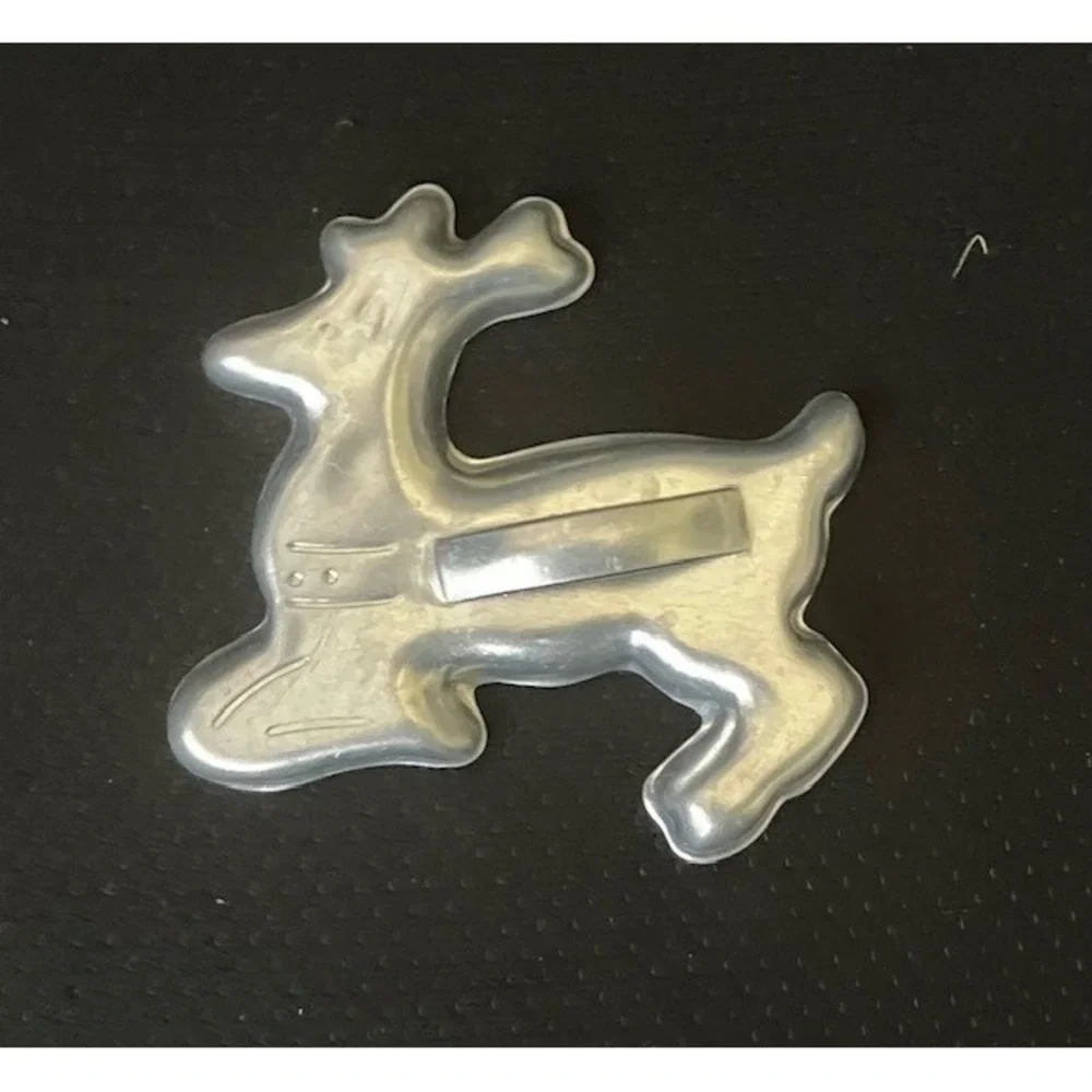 Vintage Aluminum W Handles Cookie Cutters Christmas Shape Lot of 4